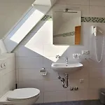 Отель Hirsch Гюнцбург