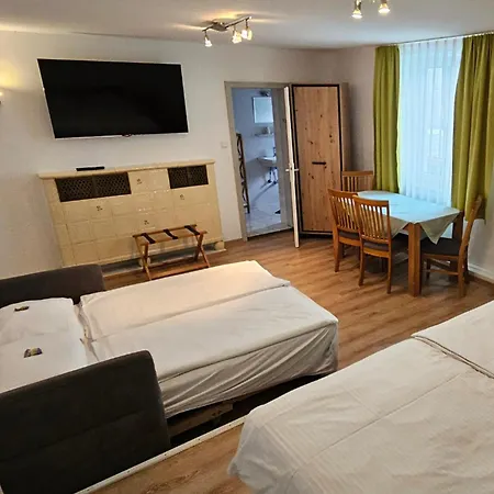 Hirsch 3* Günzburg