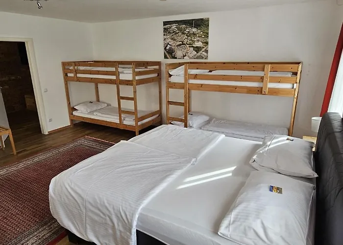 Hirsch Hotel 3*