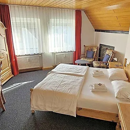 Hirsch Hotel