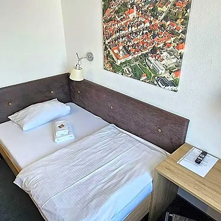 Hirsch Hotel